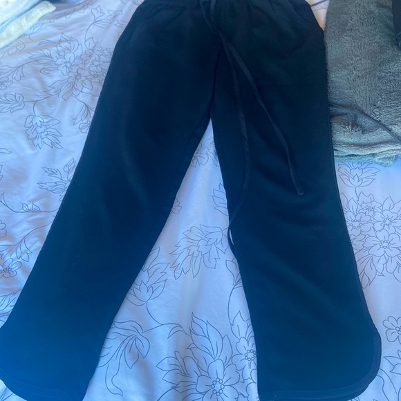 Beautiful black work/outing pants - Picture 1 of 3
